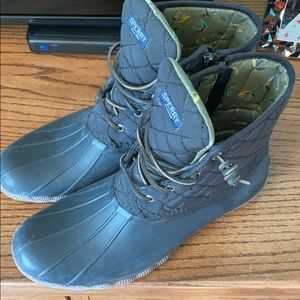 sperry duck boots